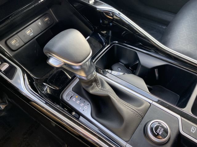 Certified 2022 Kia Sorento SX image 25