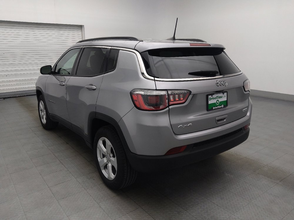 Used 2019 Jeep Compass Latitude w/ Popular Equipment Group AWD/4WD image 5