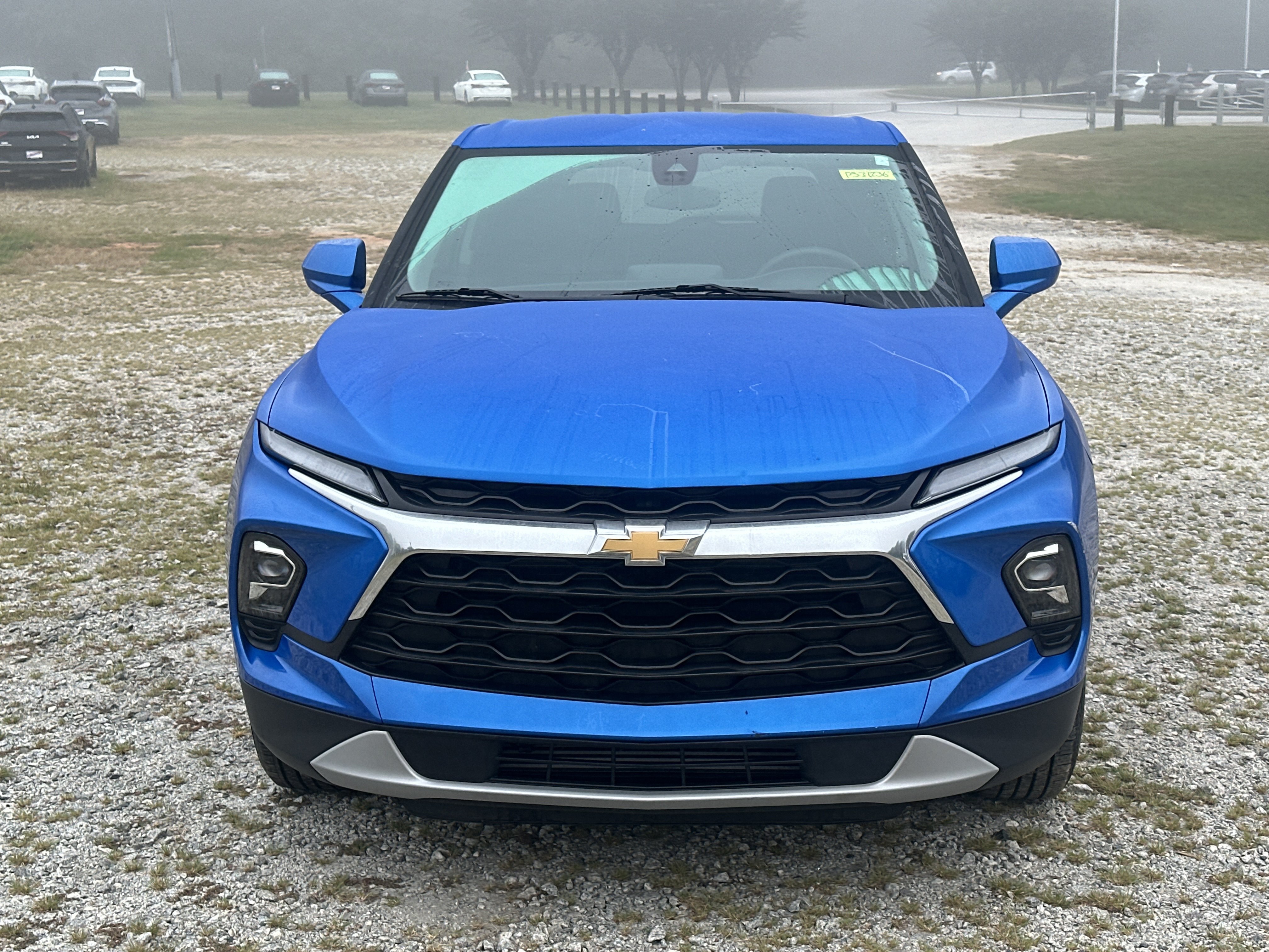 Used 2025 Chevrolet Blazer LT AWD/4WD image 2