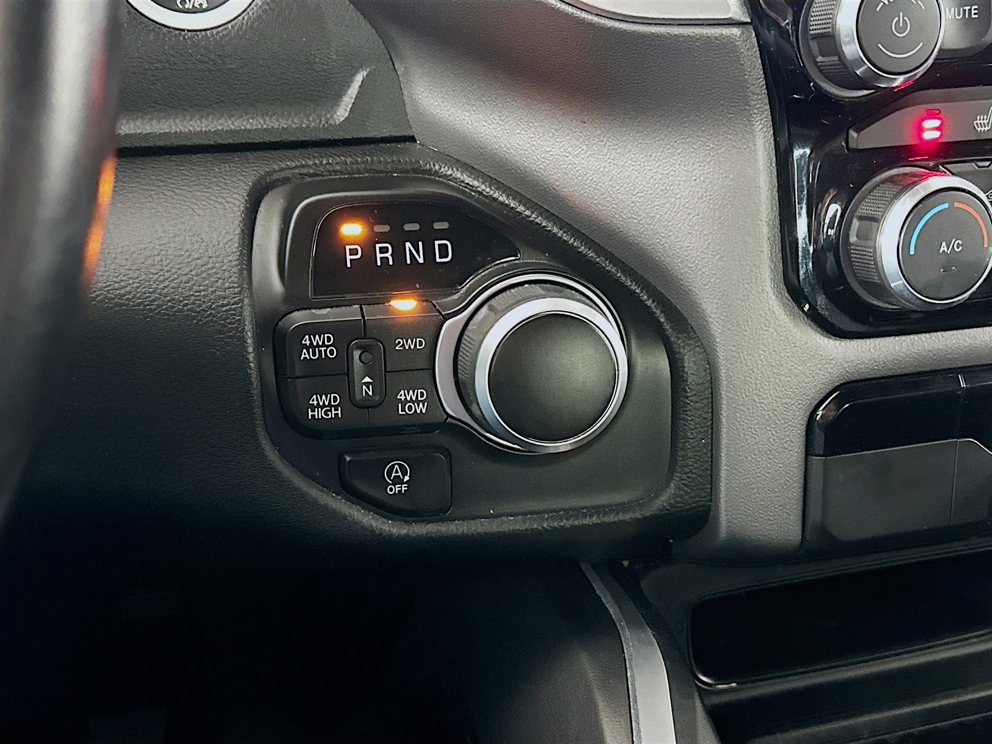 Used 2022 RAM 1500 Big Horn image 24