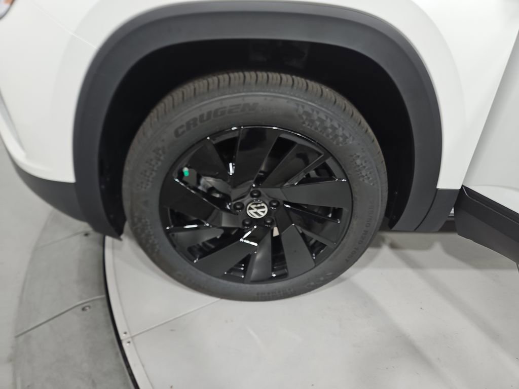 New 2026 Volkswagen Atlas SE image 25