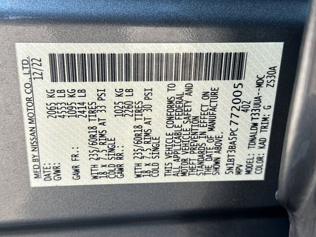 Used 2023 Nissan Rogue SV image 34