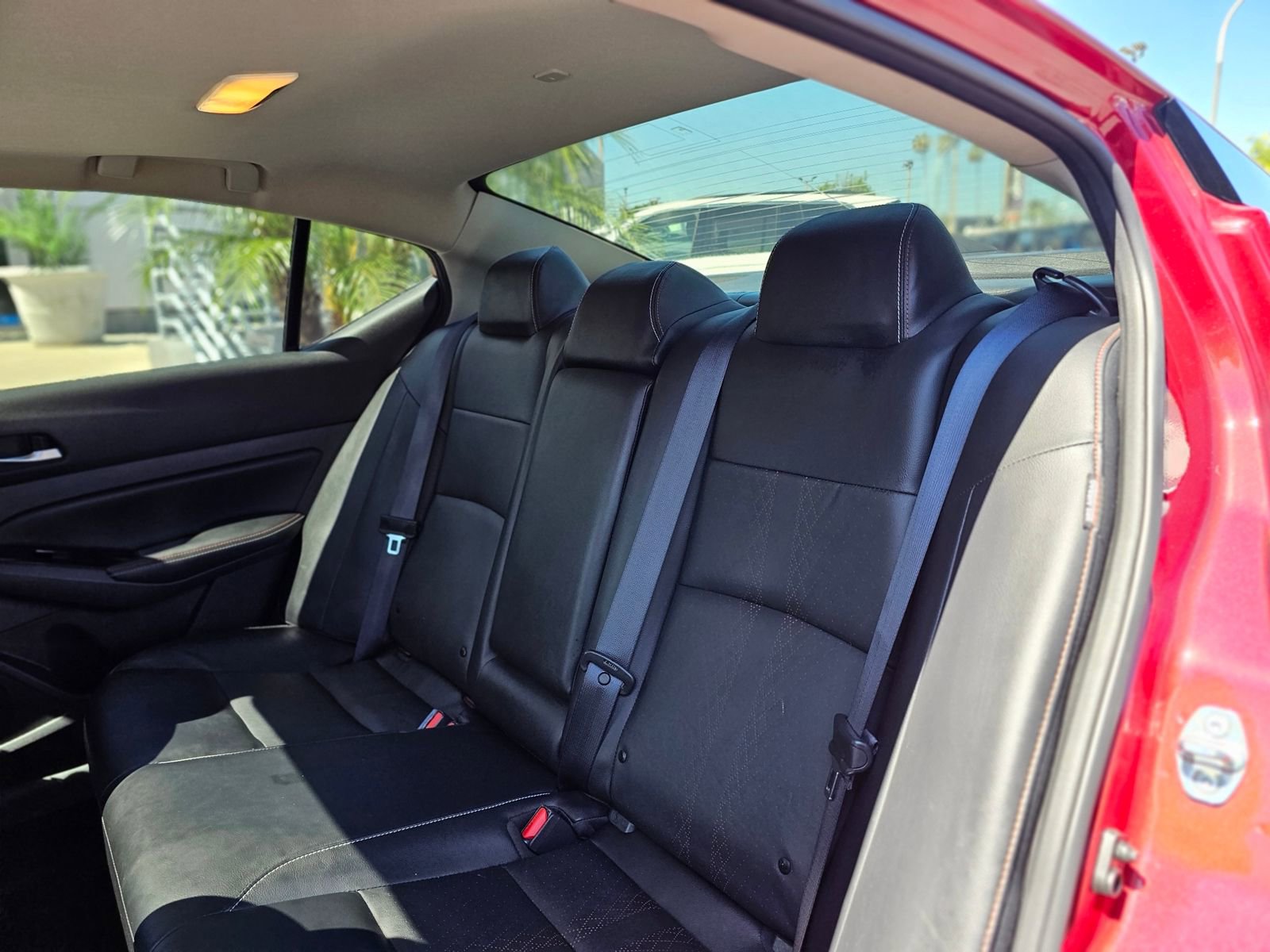 Used 2023 Nissan Altima 2.0 SR FWD image 24