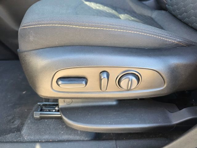 Used 2019 Chevrolet Equinox LT image 14