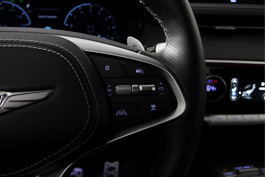 Used 2025 Genesis GV70 3.5T Sport w/ Sport Prestige Package AWD/4WD image 20