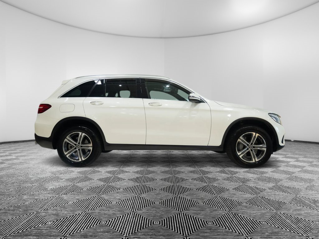 Used 2018 Mercedes-Benz GLC 300 4MATIC image 6