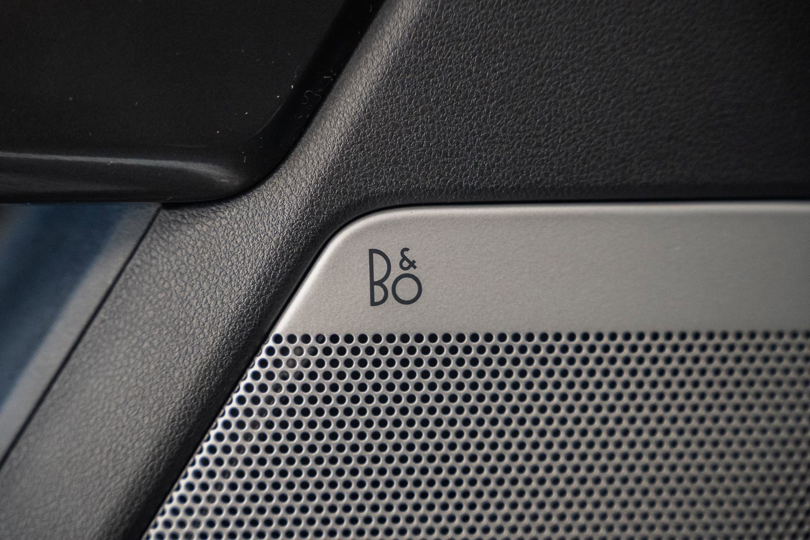 Used 2023 Ford F150 Lariat w/ Equipment Group 502A High image 44