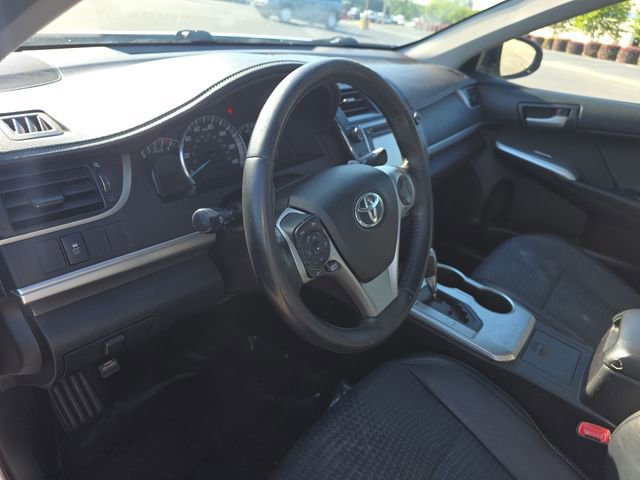 Used 2014 Toyota Camry SE FWD image 16