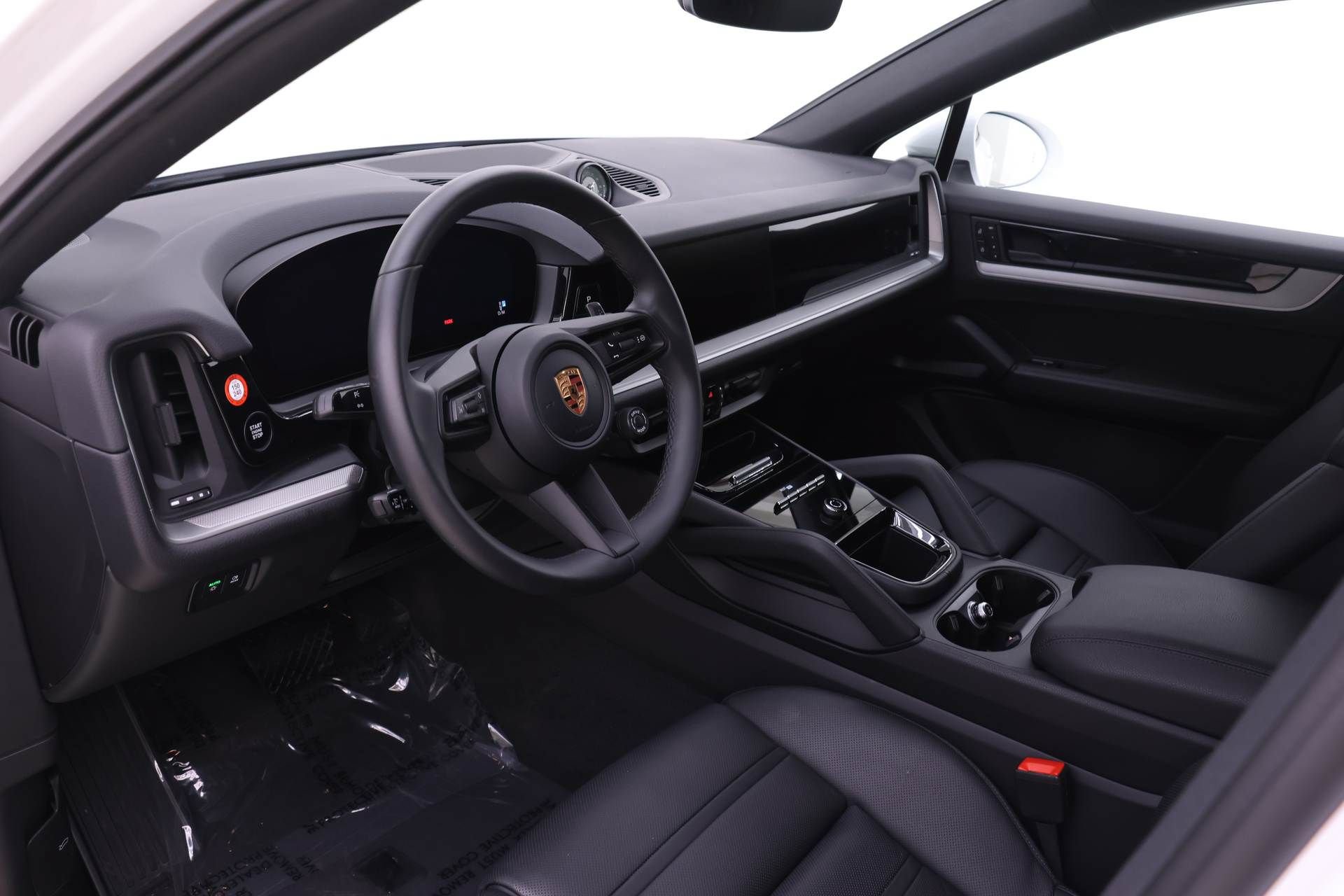 Used 2026 Porsche Cayenne Coupe AWD/4WD image 4