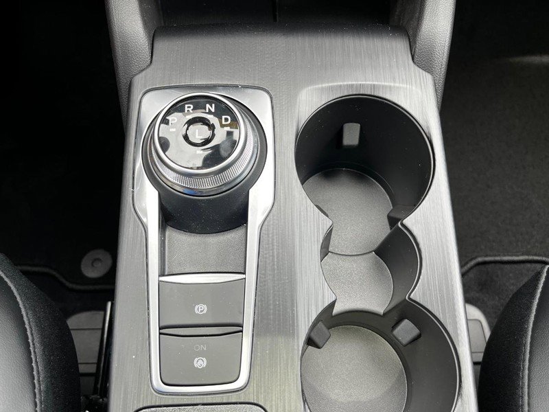 New 2025 Ford Escape SE image 14