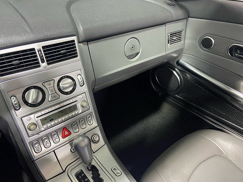 Used 2007 Chrysler Crossfire Limited image 26