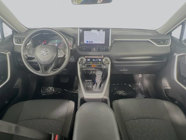 Used 2025 Toyota RAV4 XLE w/ Convenience Package FWD image 28