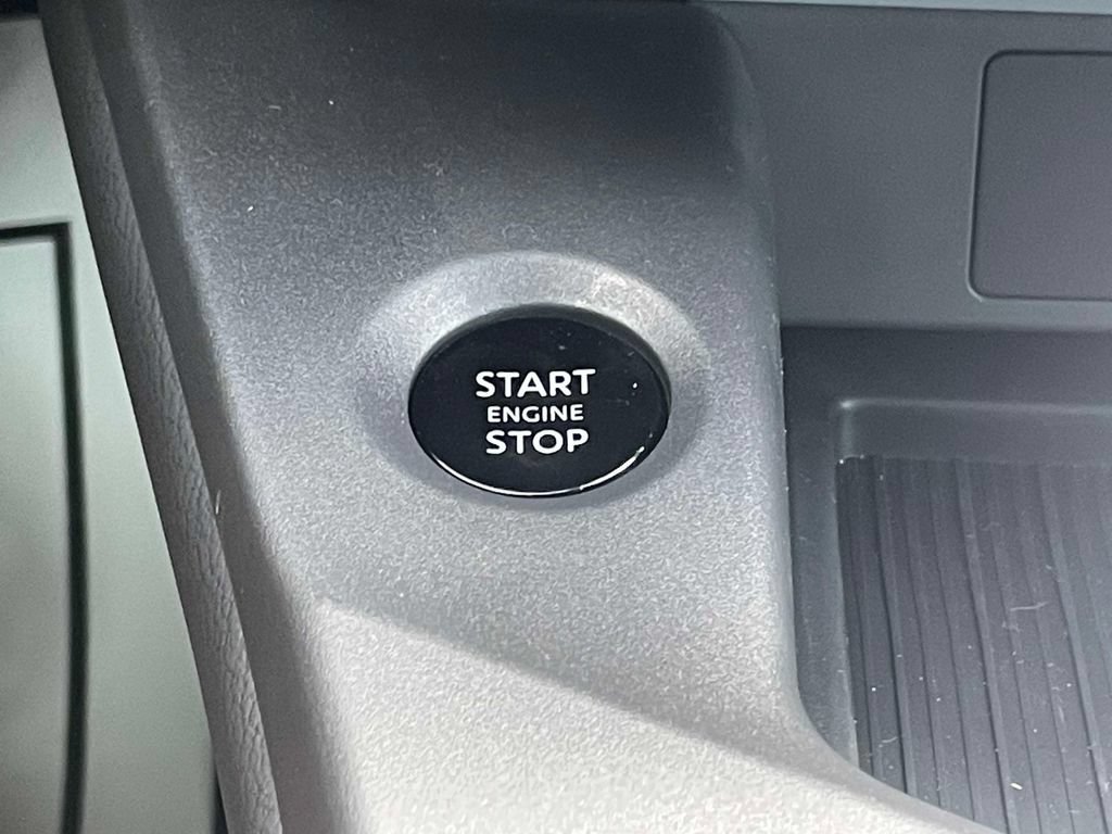 New 2026 Nissan Sentra SR w/ SR Premium Package FWD image 24