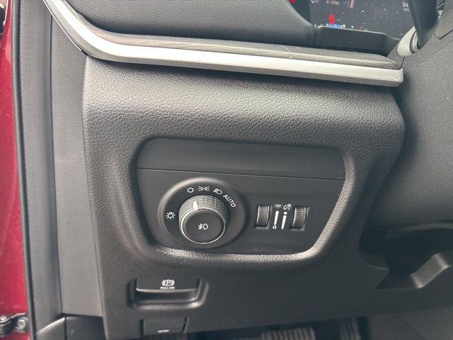 Used 2022 Jeep Grand Cherokee L Limited image 49