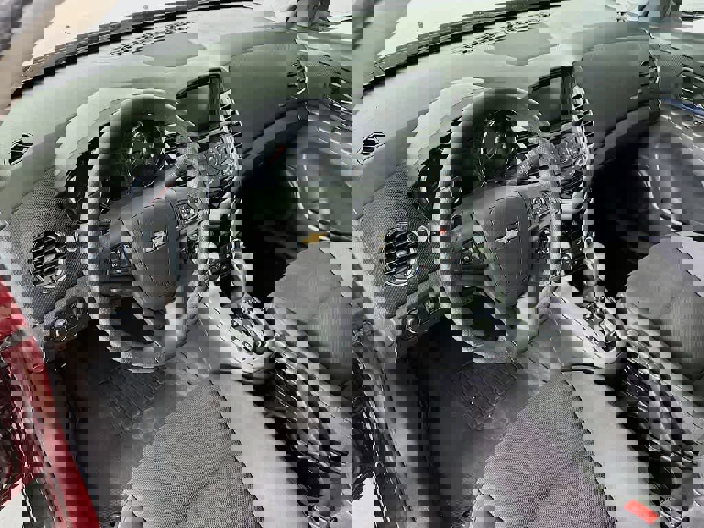 Used 2015 Chevrolet Cruze LT image 2