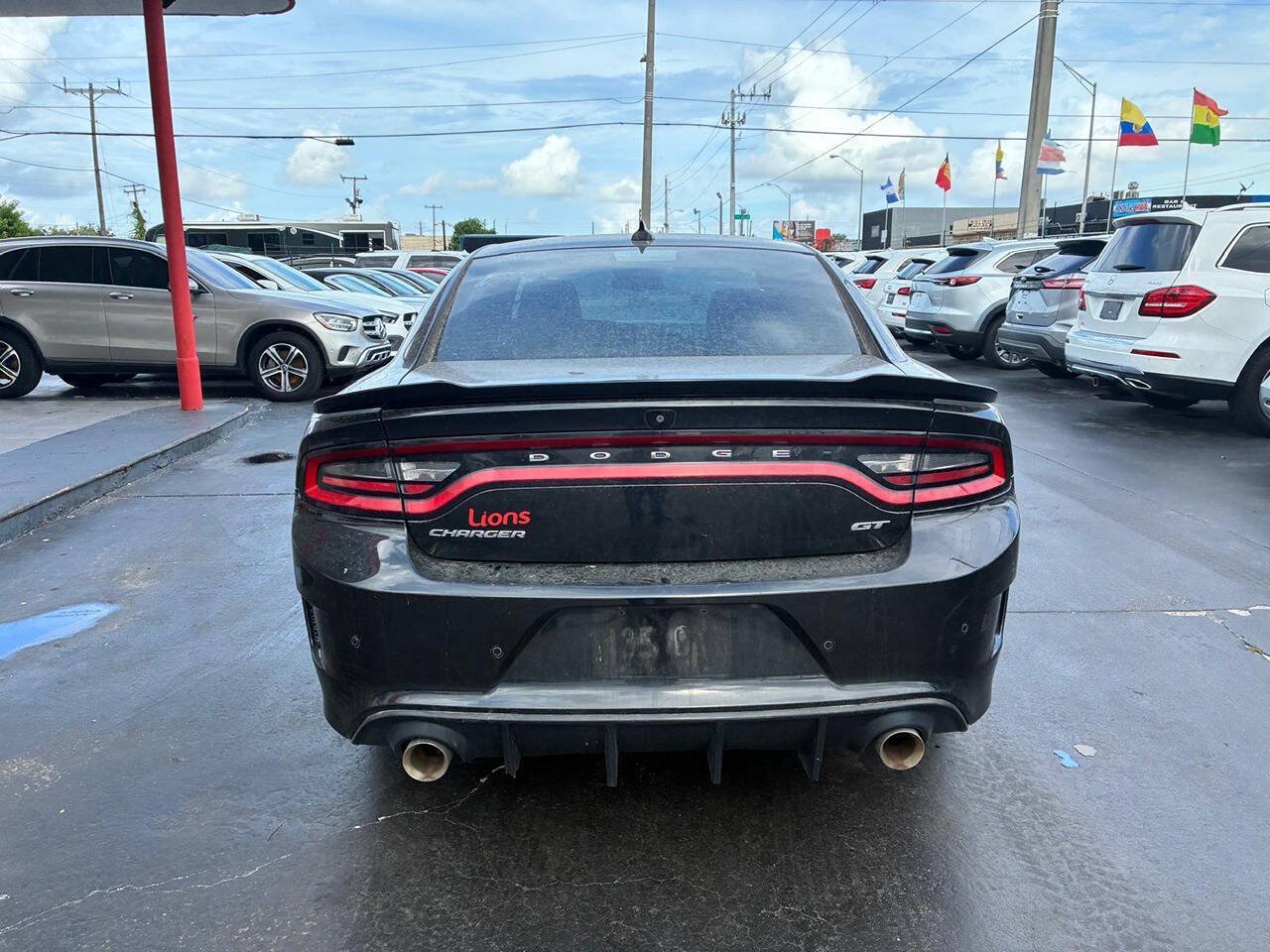 Used 2019 Dodge Charger GT RWD image 3