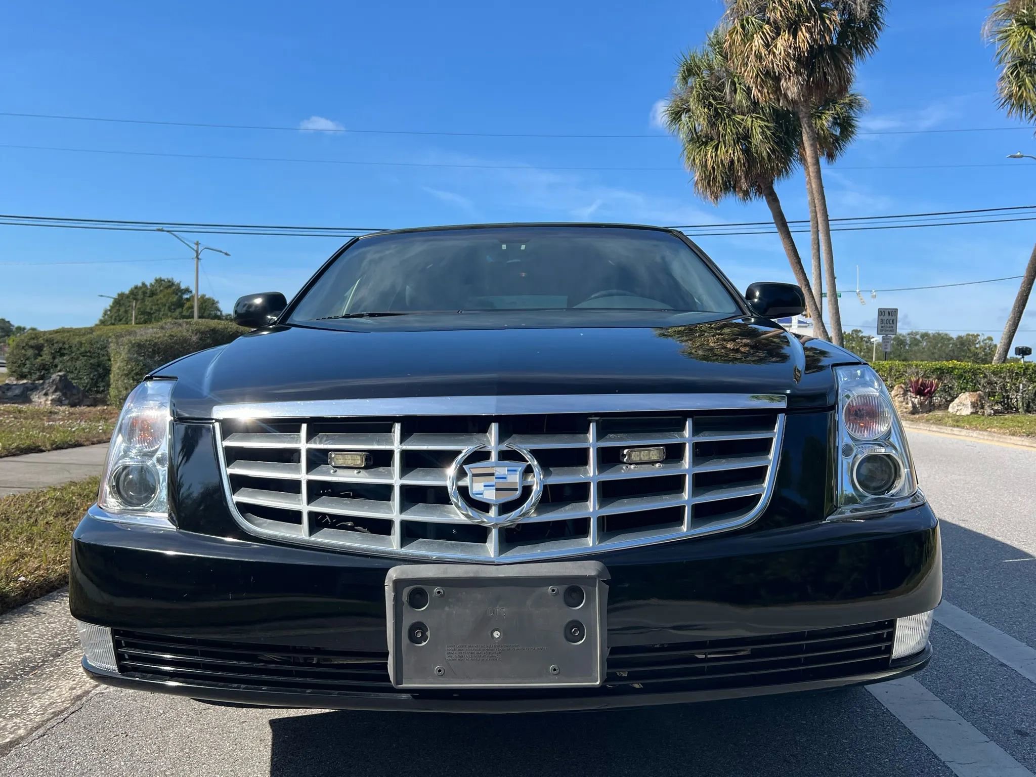 Used 2006 Cadillac DTS FWD image 4