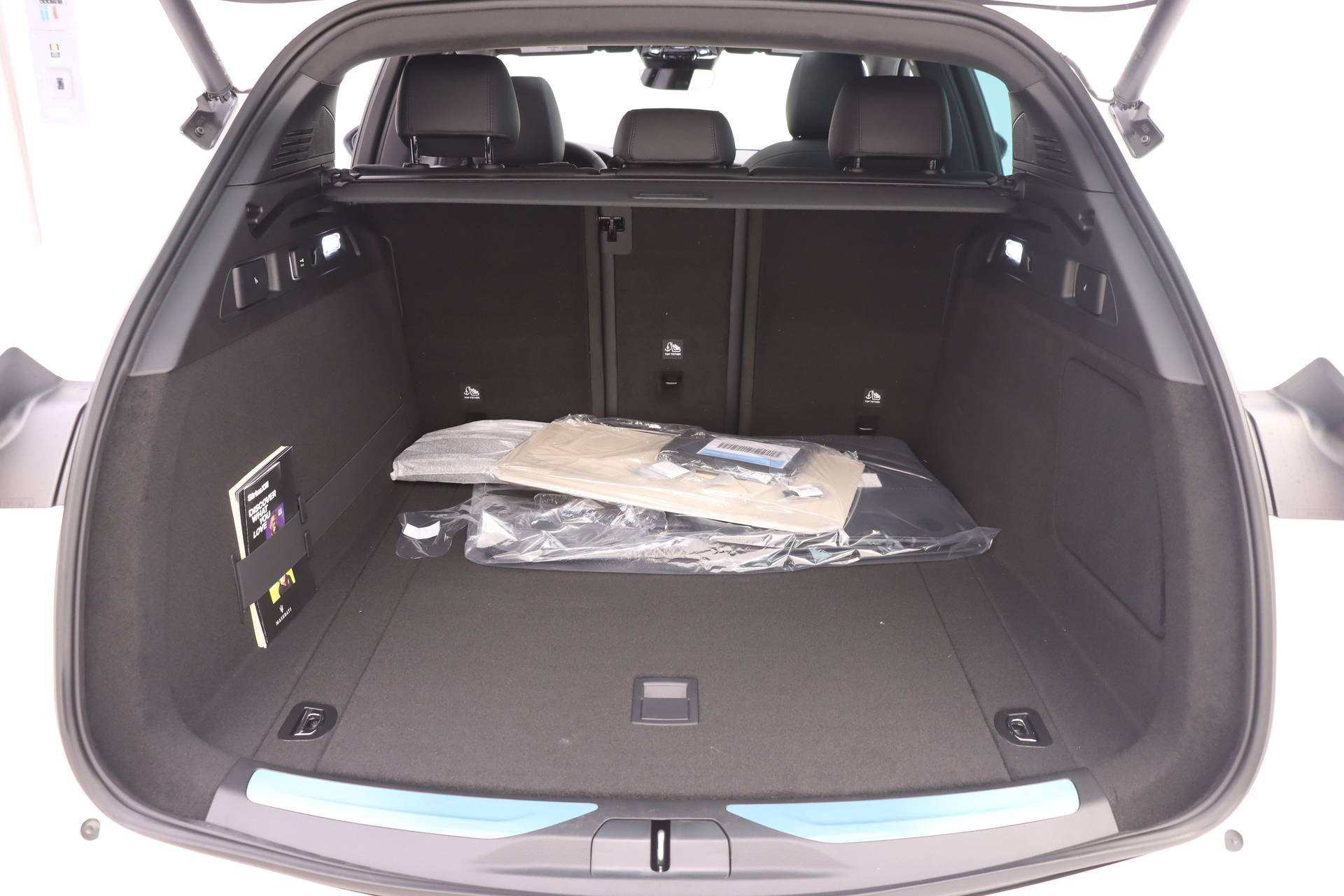 New 2024 Maserati Grecale GT image 13