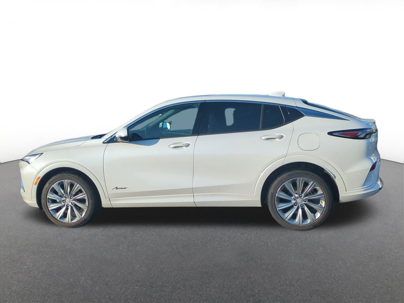 Used 2024 Buick Envista Avenir image 3