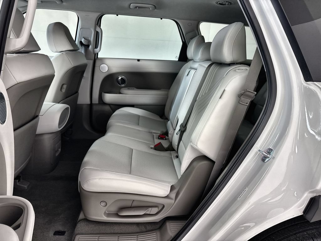 New 2026 Hyundai Palisade FWD Hybrid image 24