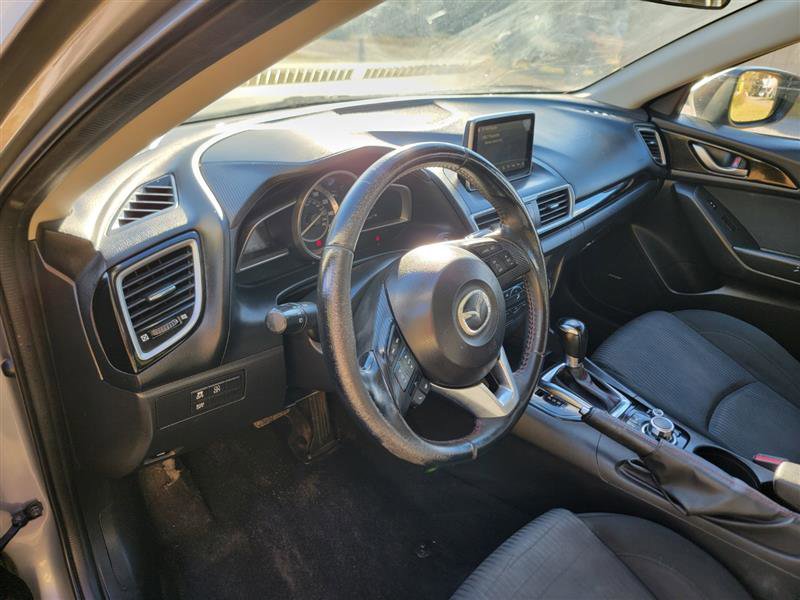Used 2014 MAZDA MAZDA3 i Touring w/ Technology Package image 24
