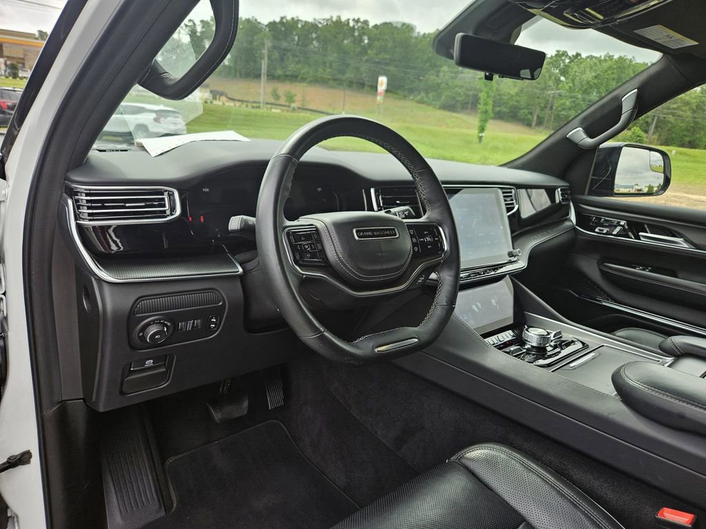 Used 2024 Jeep Grand Wagoneer L Series II w/ Quick Order Packagew 28T AWD/4WD image 14