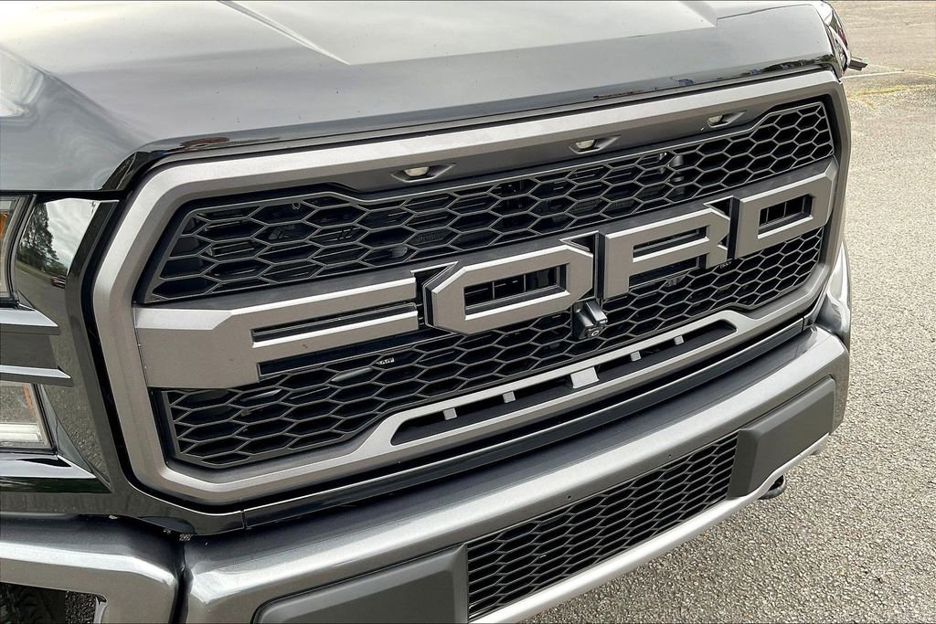 Used 2018 Ford F150 Raptor w/ Equipment Group 802A Luxury image 28