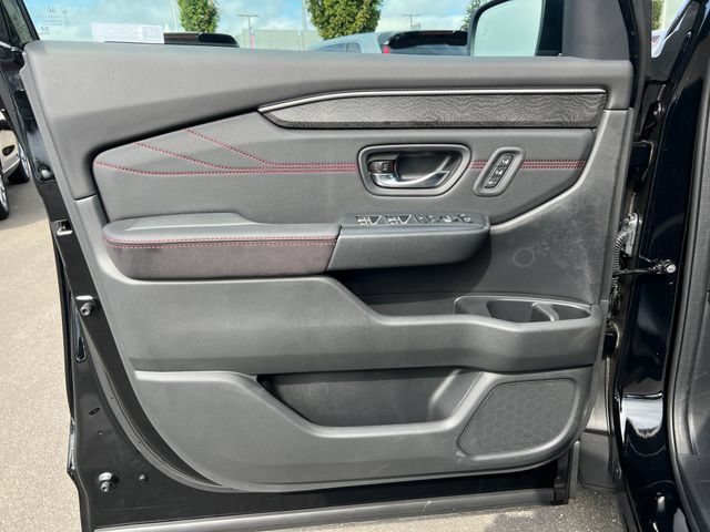 New 2026 Honda Pilot Black Edition image 17