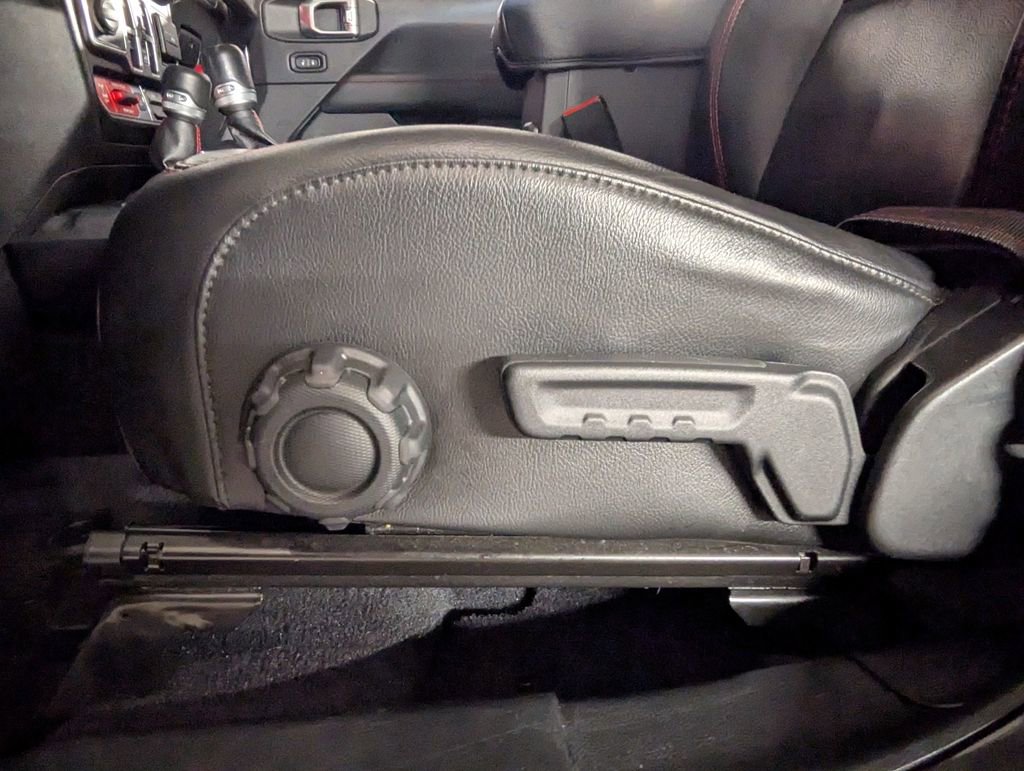 Used 2020 Jeep Wrangler Unlimited Rubicon image 20