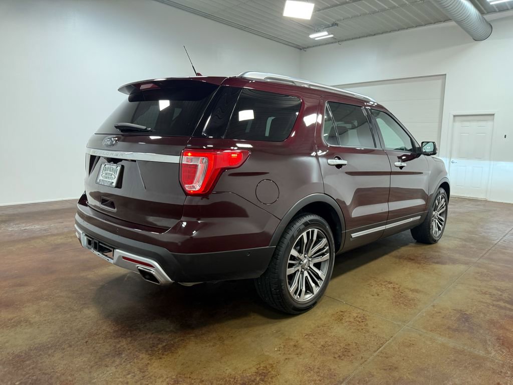 Used 2018 Ford Explorer Platinum AWD/4WD image 35