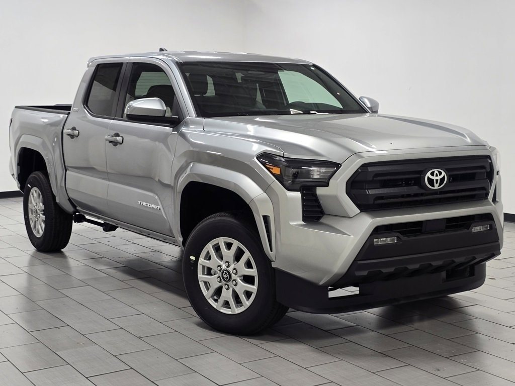 New 2025 Toyota Tacoma SR5 image 2