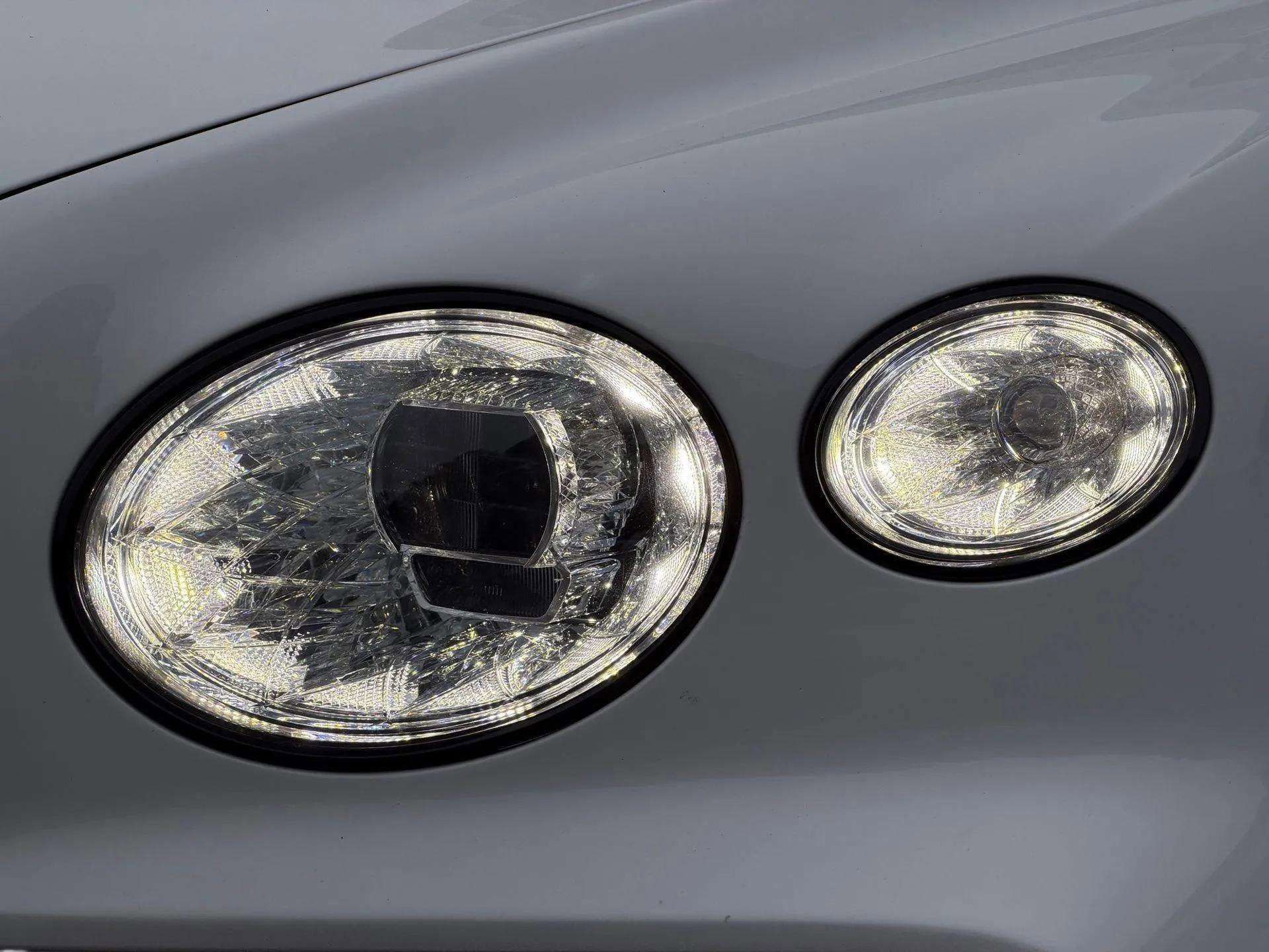 Certified 2022 Bentley Bentayga image 51