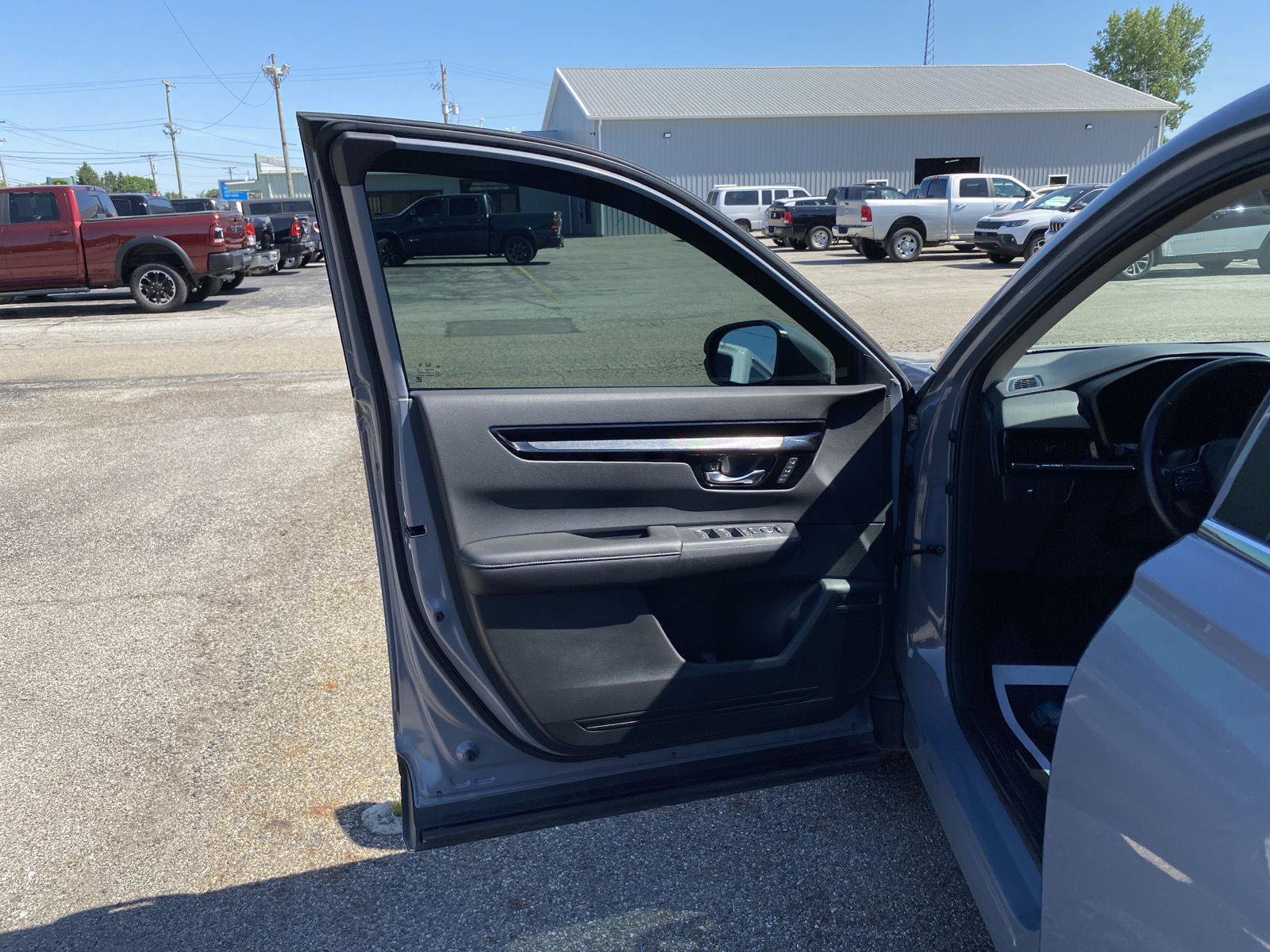 Used 2026 Honda CR-V EX-L image 11