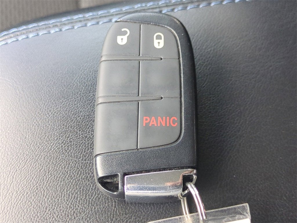 Used 2022 Jeep Compass Latitude w/ Sun and Sound Group image 31