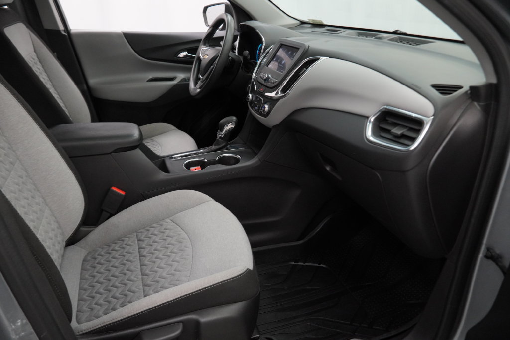 Certified 2024 Chevrolet Equinox LS w/ LS Convenience Package FWD image 40