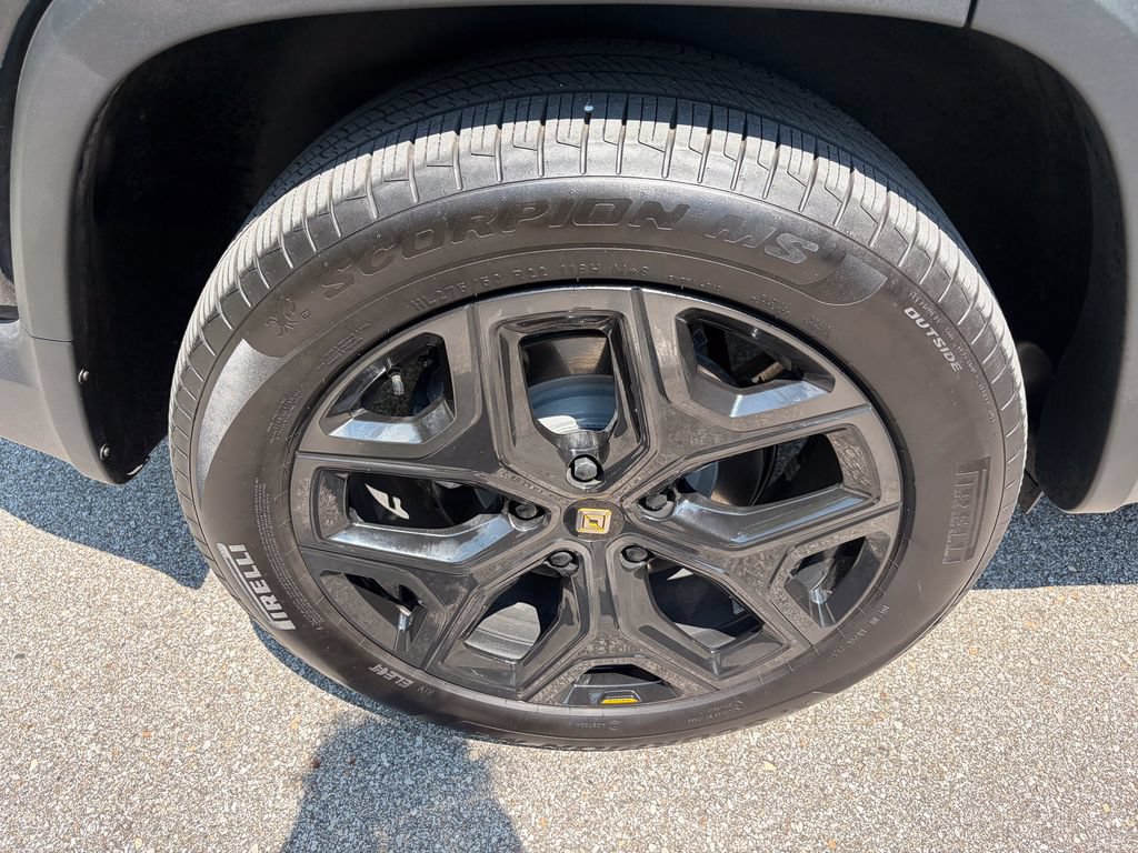 Used 2026 Rivian R1S Adventure AWD/4WD image 75