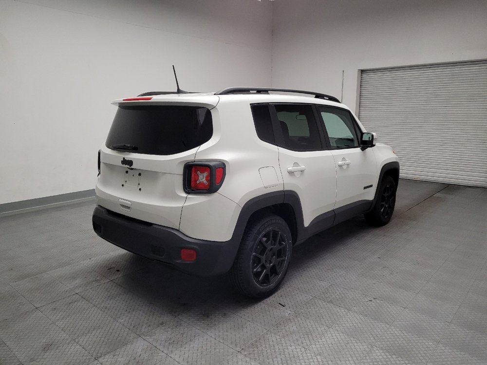 Used 2020 Jeep Renegade Altitude FWD image 9