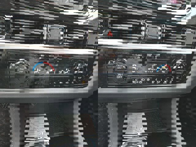 New 2025 Nissan Pathfinder SV w/ SV Premium Package image 28