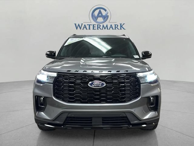 New 2026 Ford Explorer ST-Line w/ ST-Line Street Pack AWD/4WD image 8