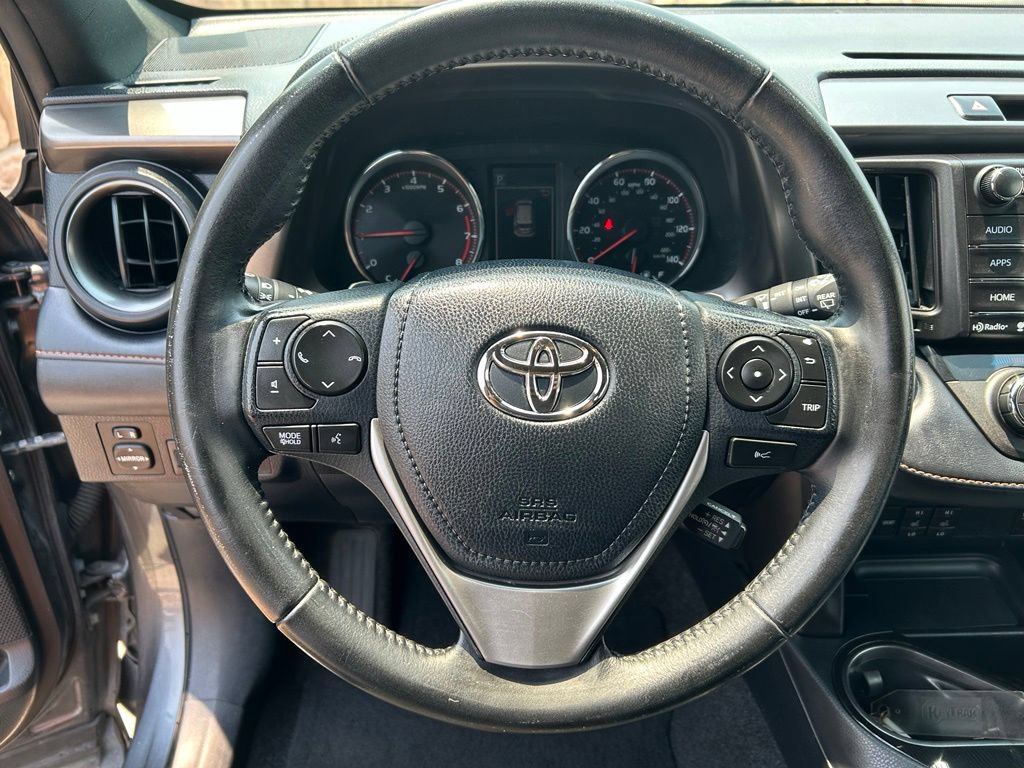 Used 2017 Toyota RAV4 SE w/ Power Extra Value Package AWD/4WD image 9