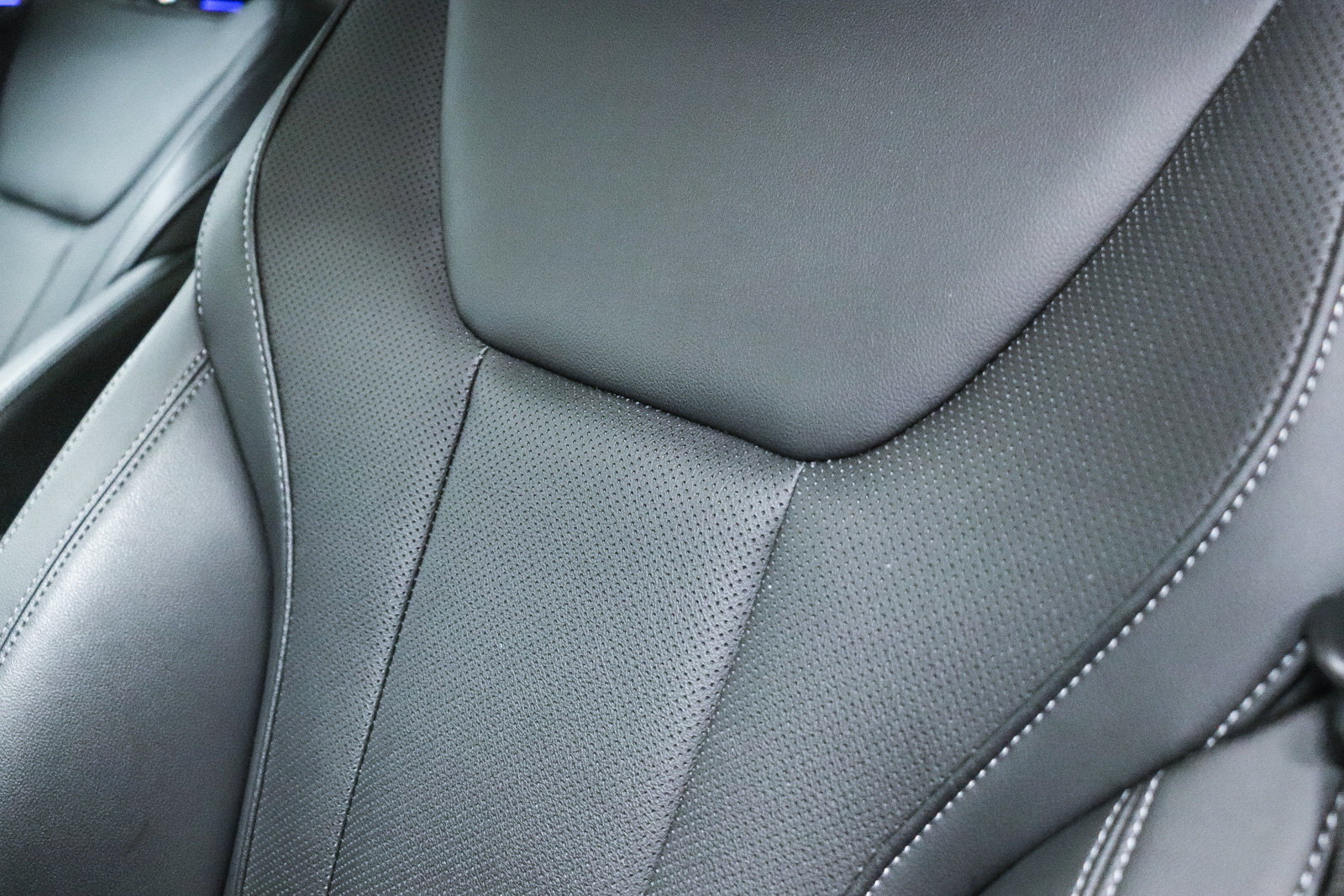 Used 2024 BMW X3 sDrive30i w/ Convenience Package RWD image 22