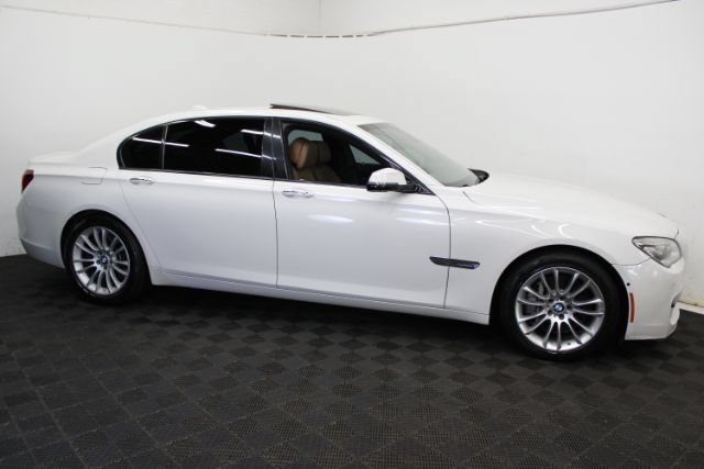 Used 2015 BMW 750Li xDrive AWD/4WD image 5