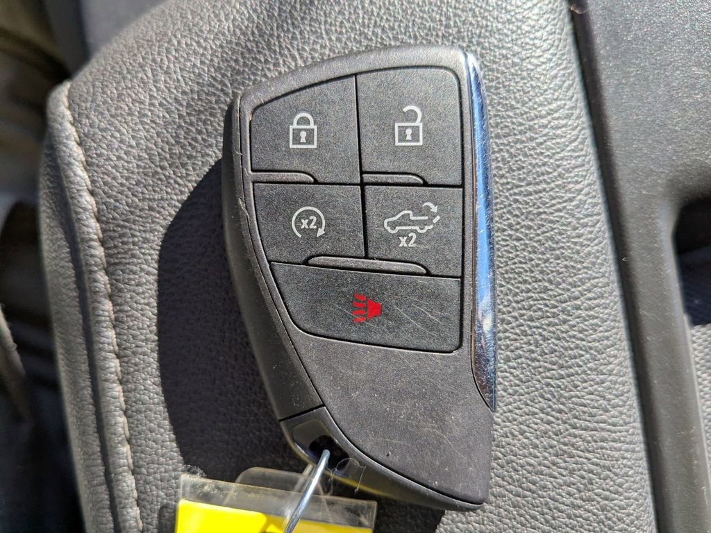 Used 2025 Chevrolet Silverado 2500 LT w/ Convenience Package image 31