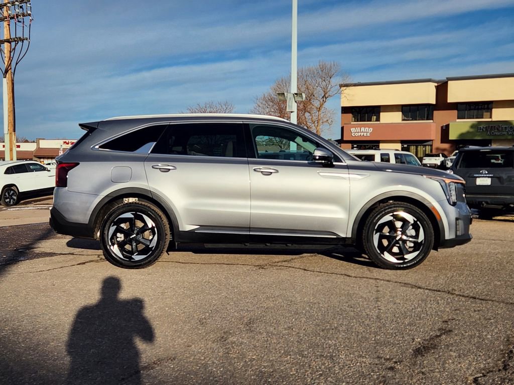 Certified 2025 Kia Sorento EX