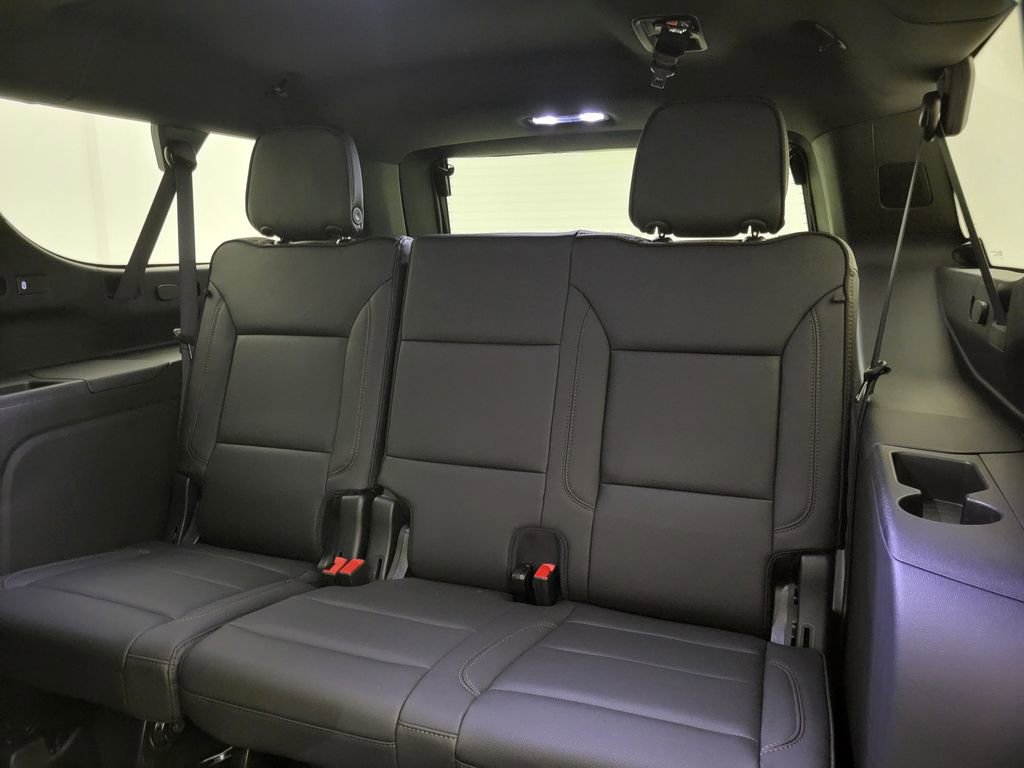 New 2025 Chevrolet Suburban High Country image 53