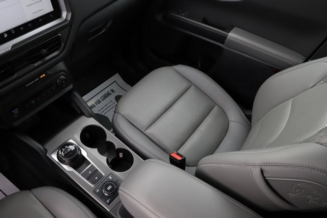 Used 2025 Ford Bronco Sport Badlands image 28