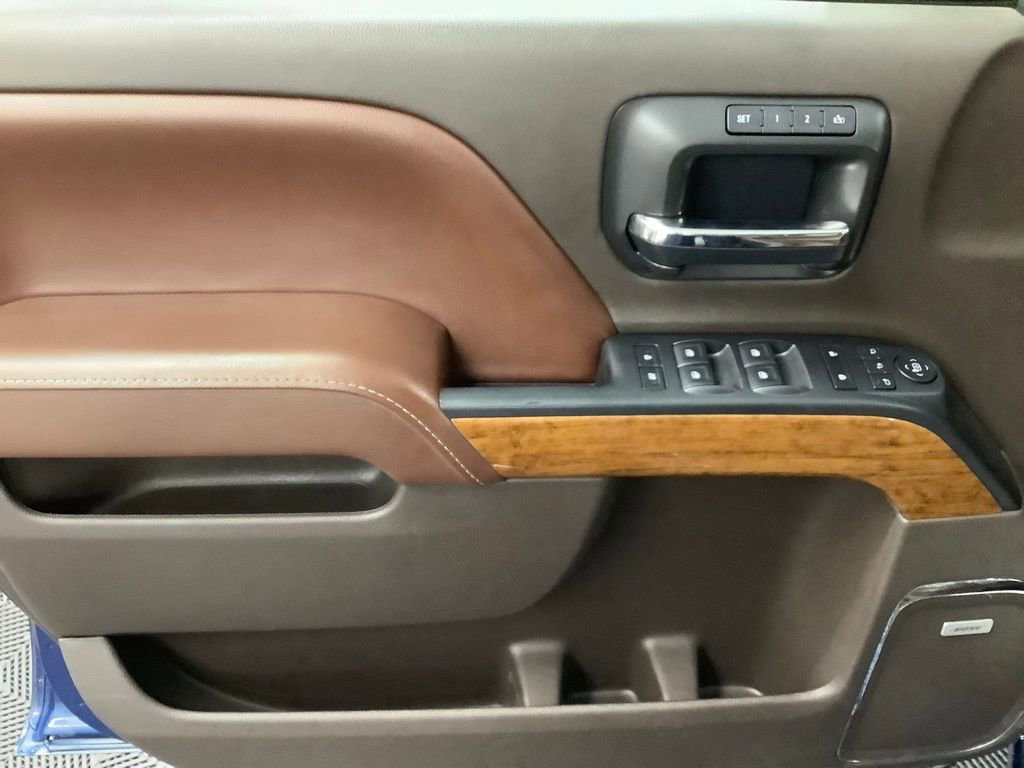 Used 2016 Chevrolet Silverado 2500 High Country w/ Duramax Plus Package image 9