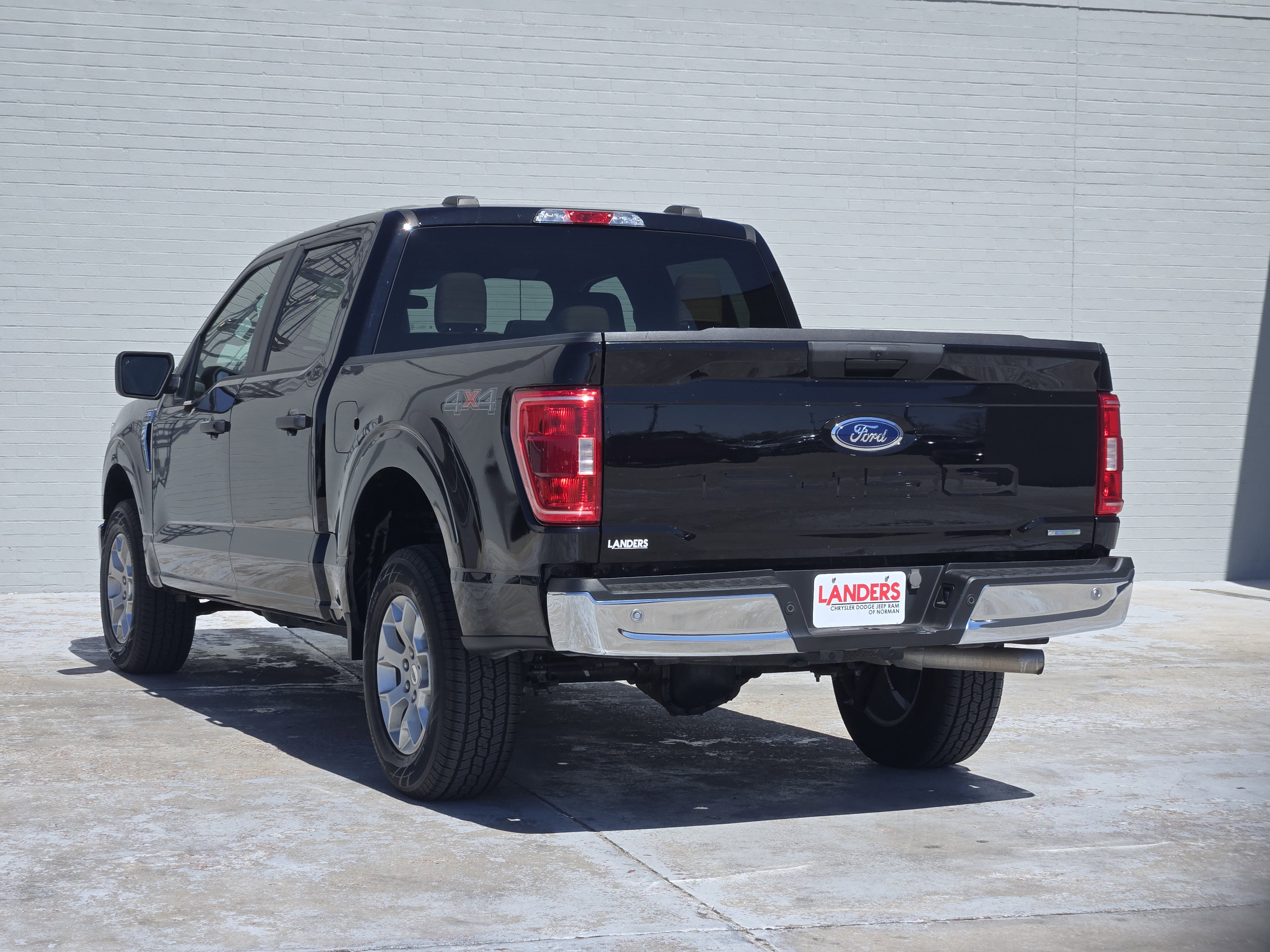 Used 2023 Ford F150 XLT image 6