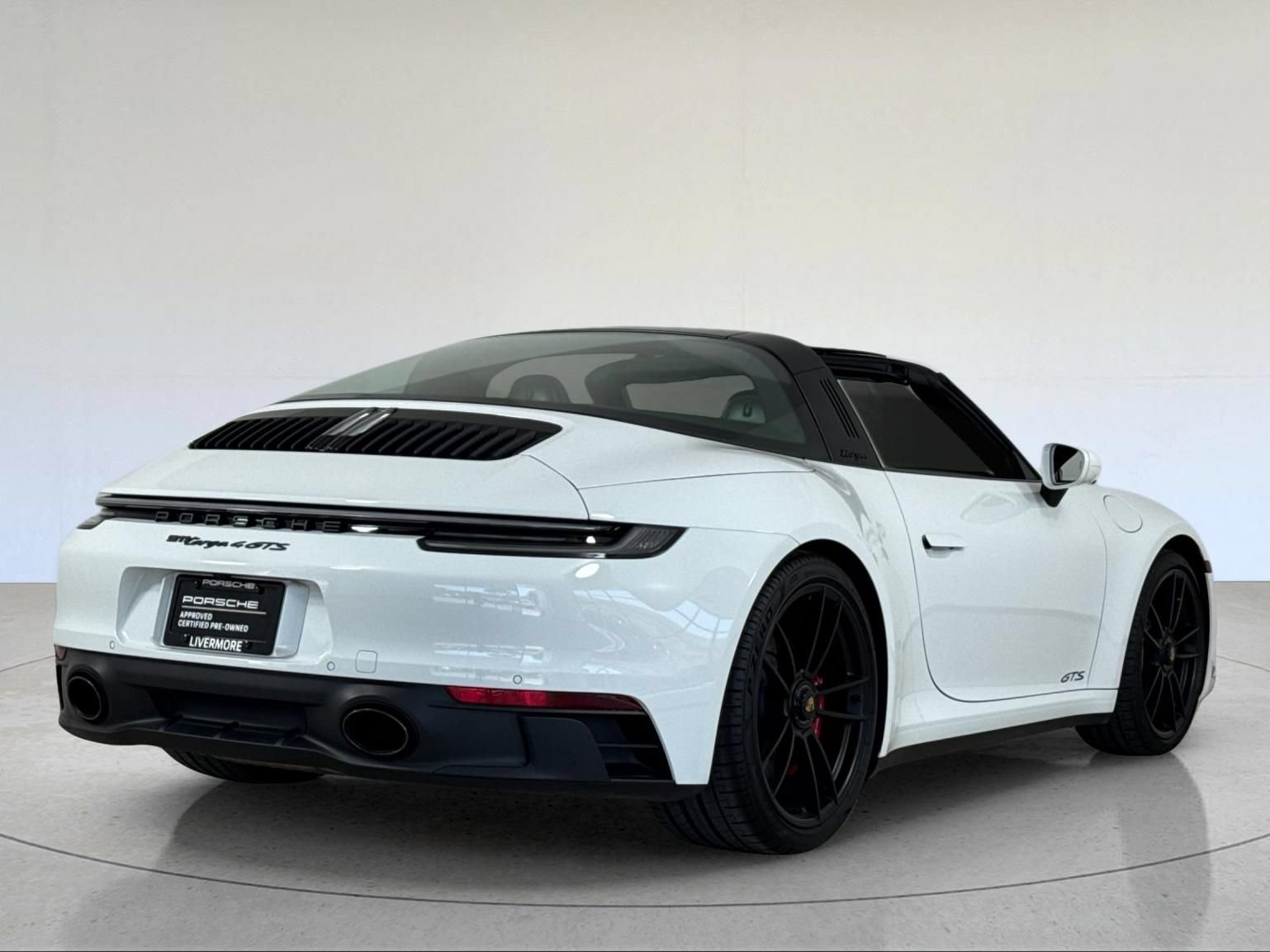 Certified 2023 Porsche 911 Targa 4 GTS w/ Premium Package AWD/4WD image 8