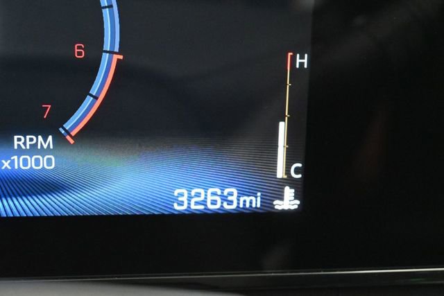 Used 2026 Chevrolet Trax ACTIV w/ Driver Confidence Package FWD image 41